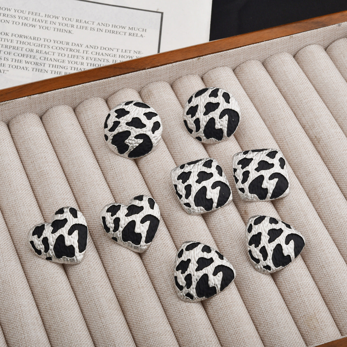Wholesale  Irregular Leopard Print Geometric Round Earrings
