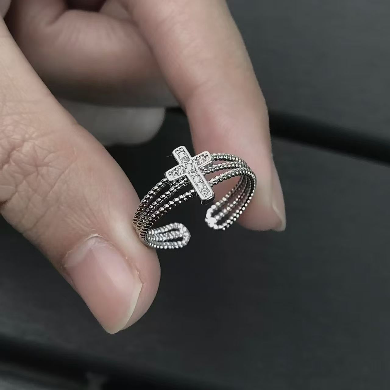Wholesale Retro Cross Ring Silver Punk Open Ring Fashion Jewelry Accessory Gift