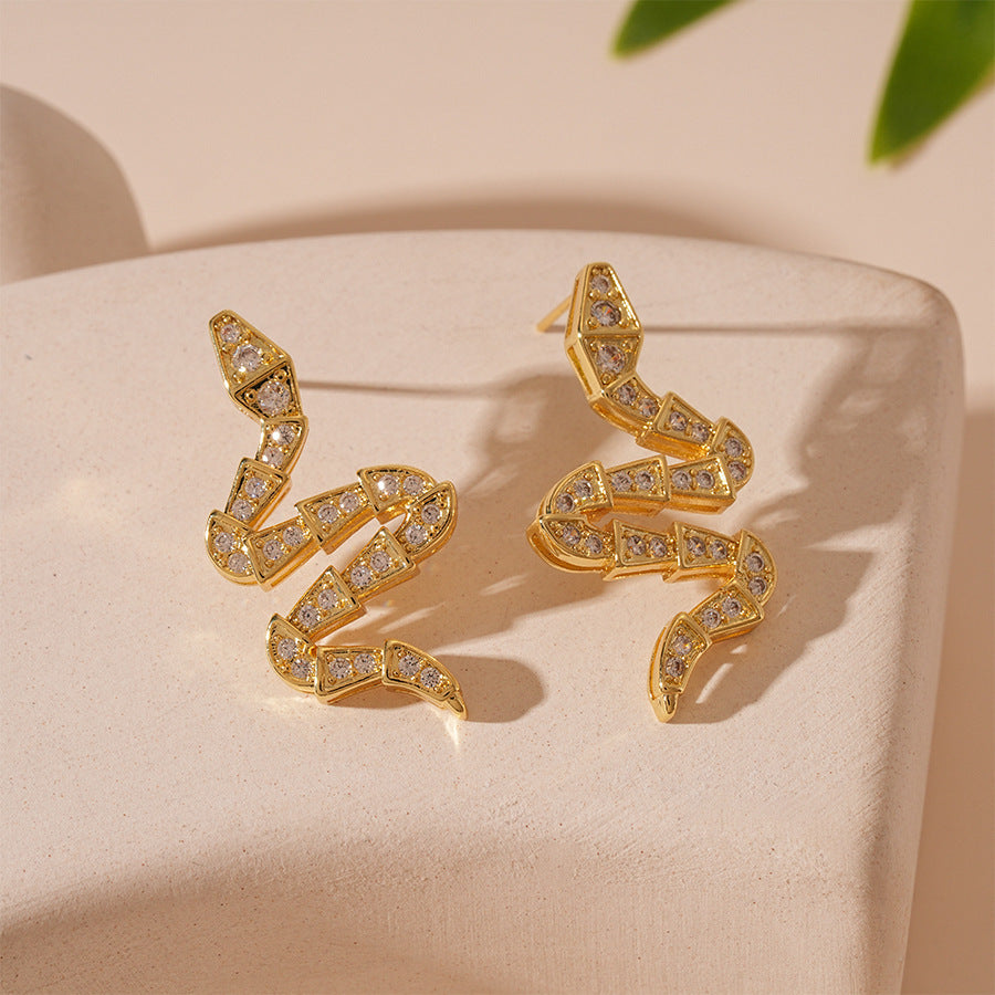 Wholesale Personality Exaggerated Oil Drop Diamond Small Snake Silver Earrings