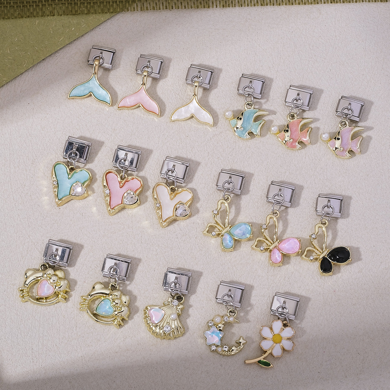 Wholesale Italian Style Stainless Steel Pendant Charms Heart Butterfly Shell Moon Flower Fish Tail DIY Jewelry Making Accessory For Boutique Resale