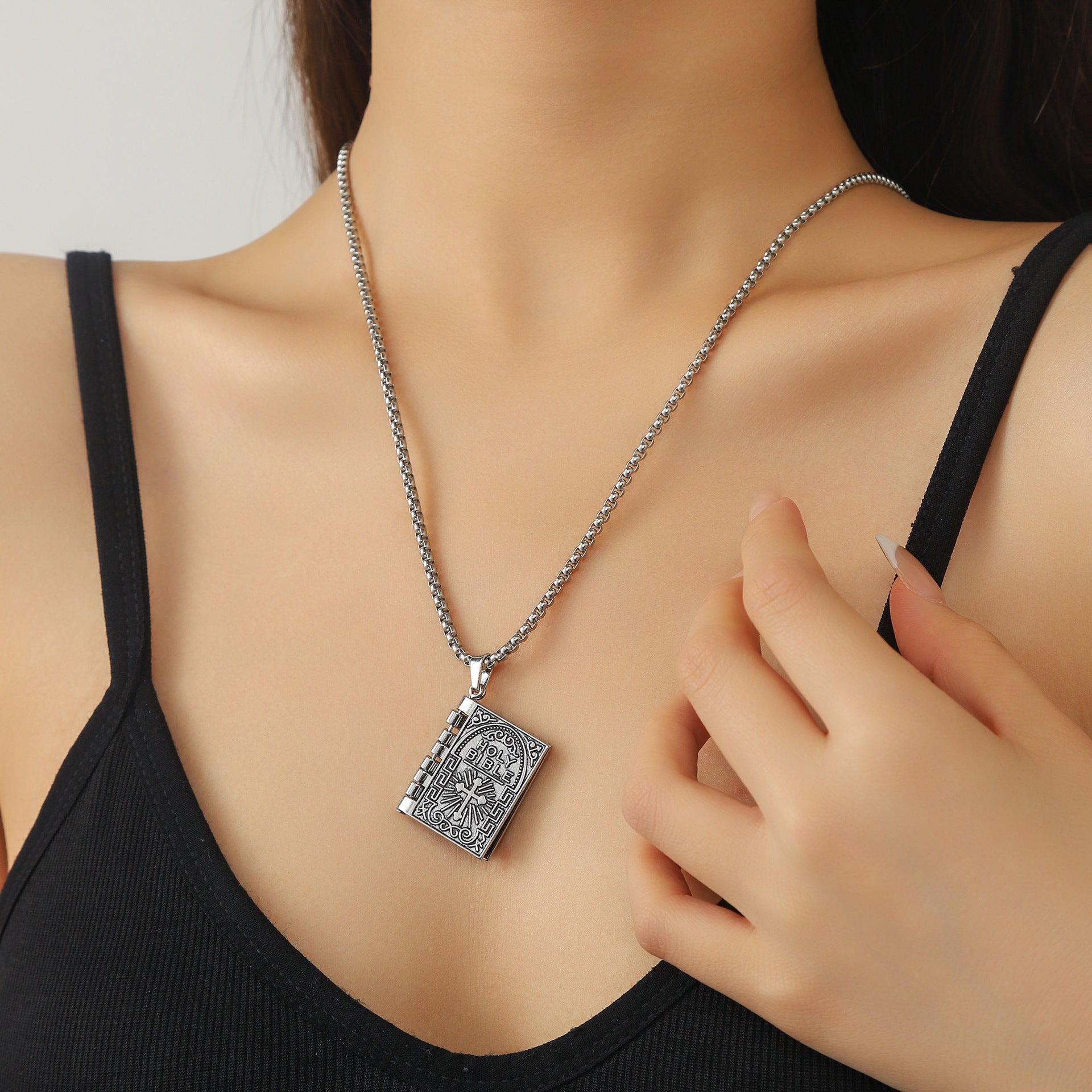 Wholesale  Popular Bible Cross Flip Page Hip Hop Pendant Necklace