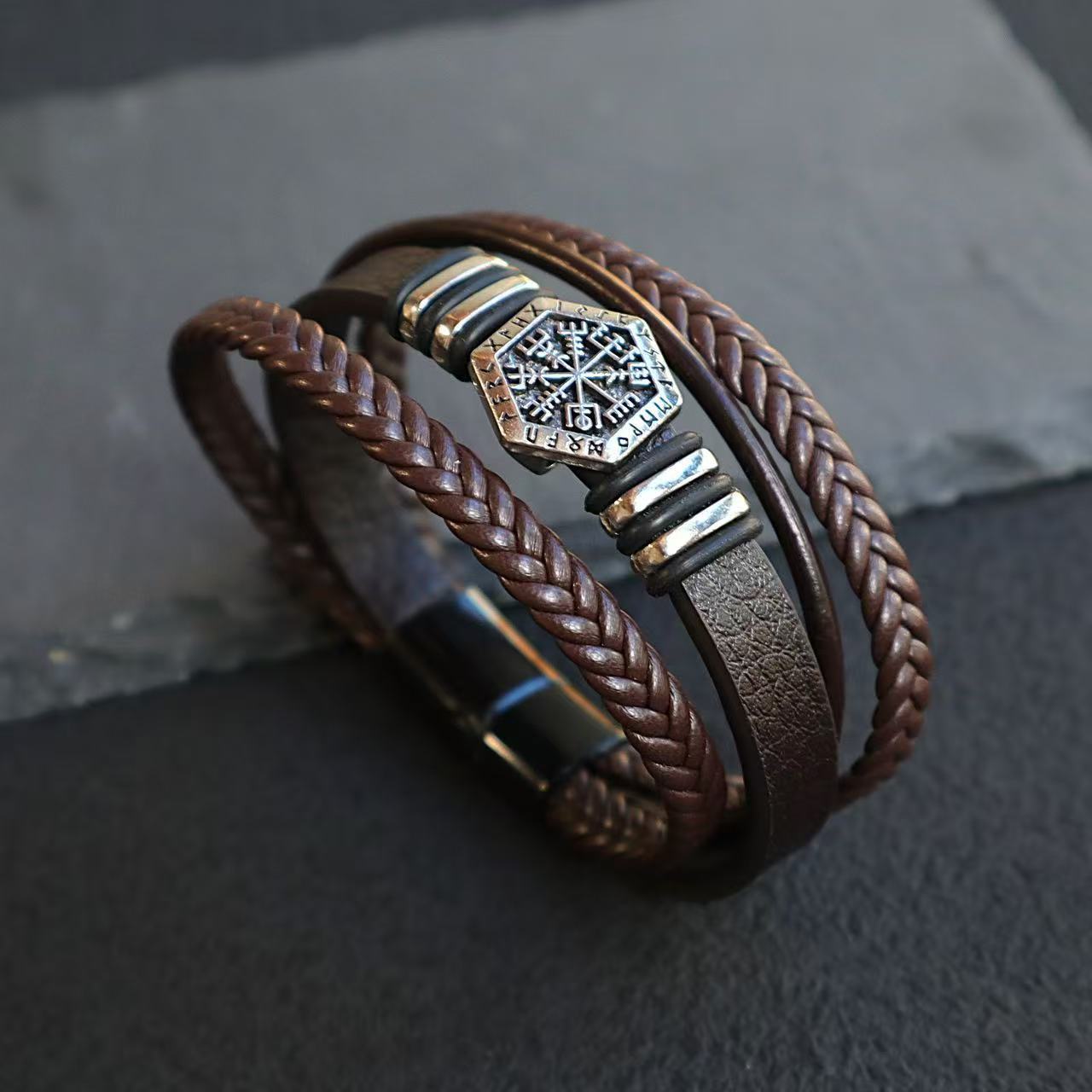 Wholesale Stylish Tree of Life Anchor Punk Magnetic Clasp Bracelet Unisex Fashion Accessory Boutique Gift