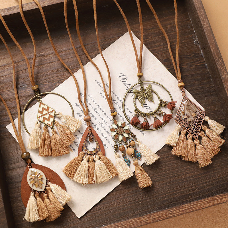 Wholesale Bohemian Vintage Long Tassel Necklace,  Handwoven Mixed Material Pendant,  Chic Jewelry Accessory for Women