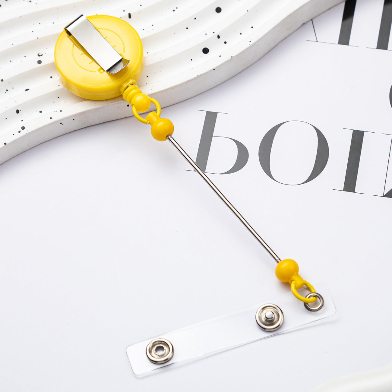 Wholesale Badge Reels Beadable Retractable Easy-Pull Button Badge ID Keychain ACC-KC-HuaH004