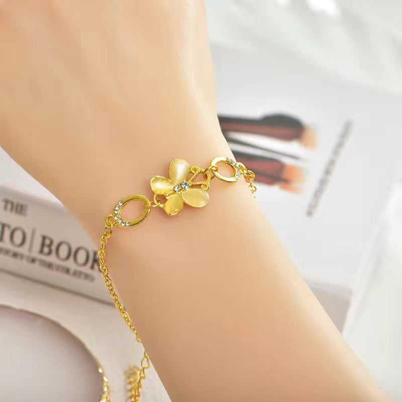 Wholesale Gold Alloy Flower Bracelet for Women Fashion Jewelry Accessory Boutique Resale