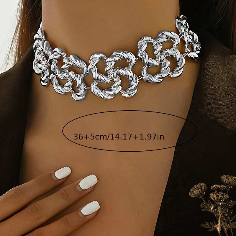 Wholesale Heavy Fashion Geometric Spiral Hollow Flower Necklace