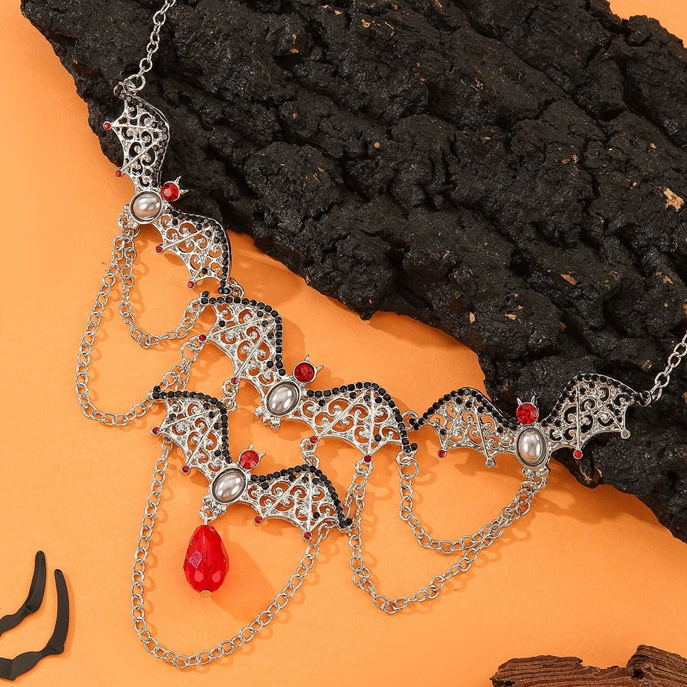 Wholesale Dark Punk  Bat Necklace Alloy Rhinestone Fashion Accessory for Women