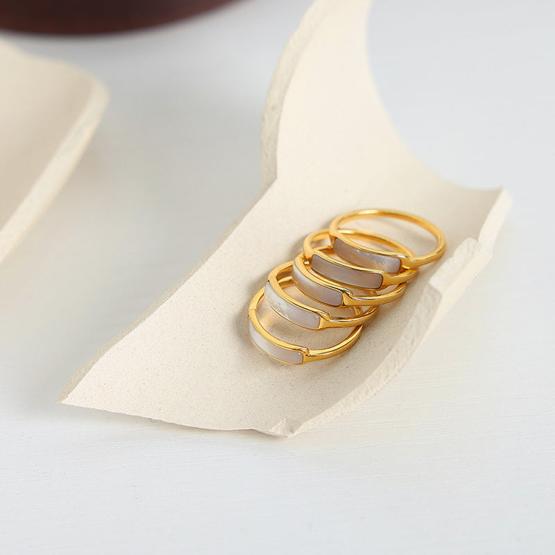 Wholesale Titanium Steel light luxury high-grade personality temperament white sea shell ring