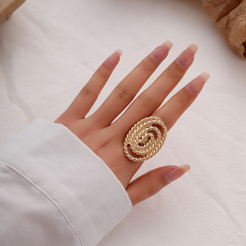 Wholesale  personalized five-petal flower three-dimensional flower opening ring