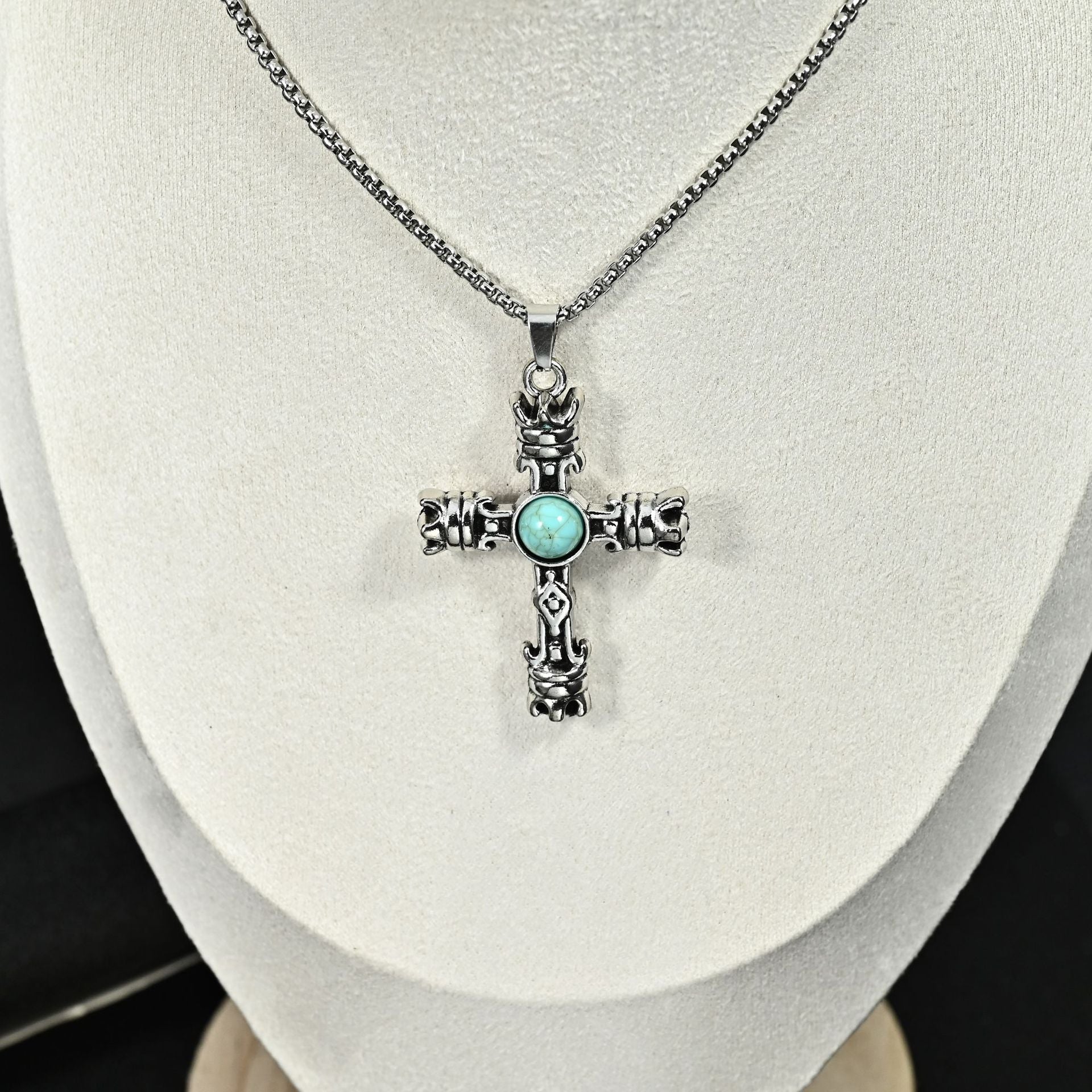 Wholesale Retro Vintage Cross Pendant Necklace For Men Stainless Steel Long Chain Chic Fashion Jewelry Accessory Gift