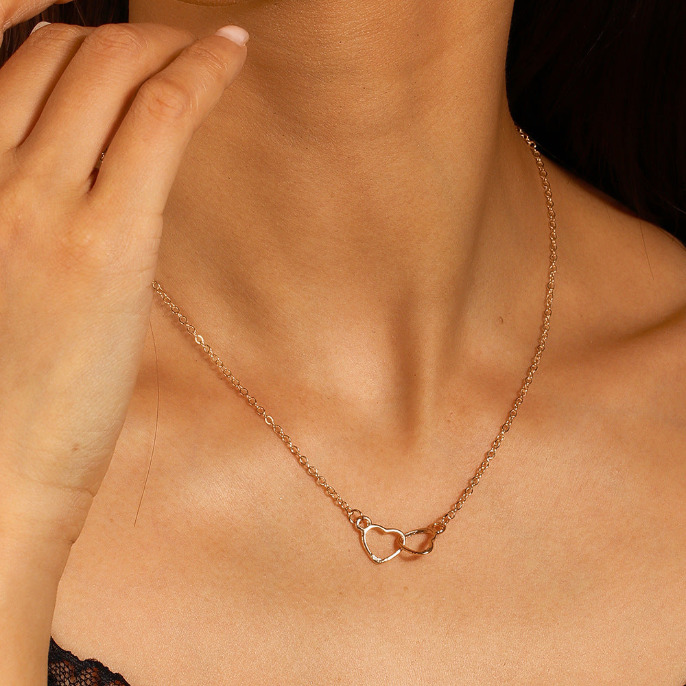 Wholesale  jewelry  creative double love clavicle chain simple  heart-to-heart necklace