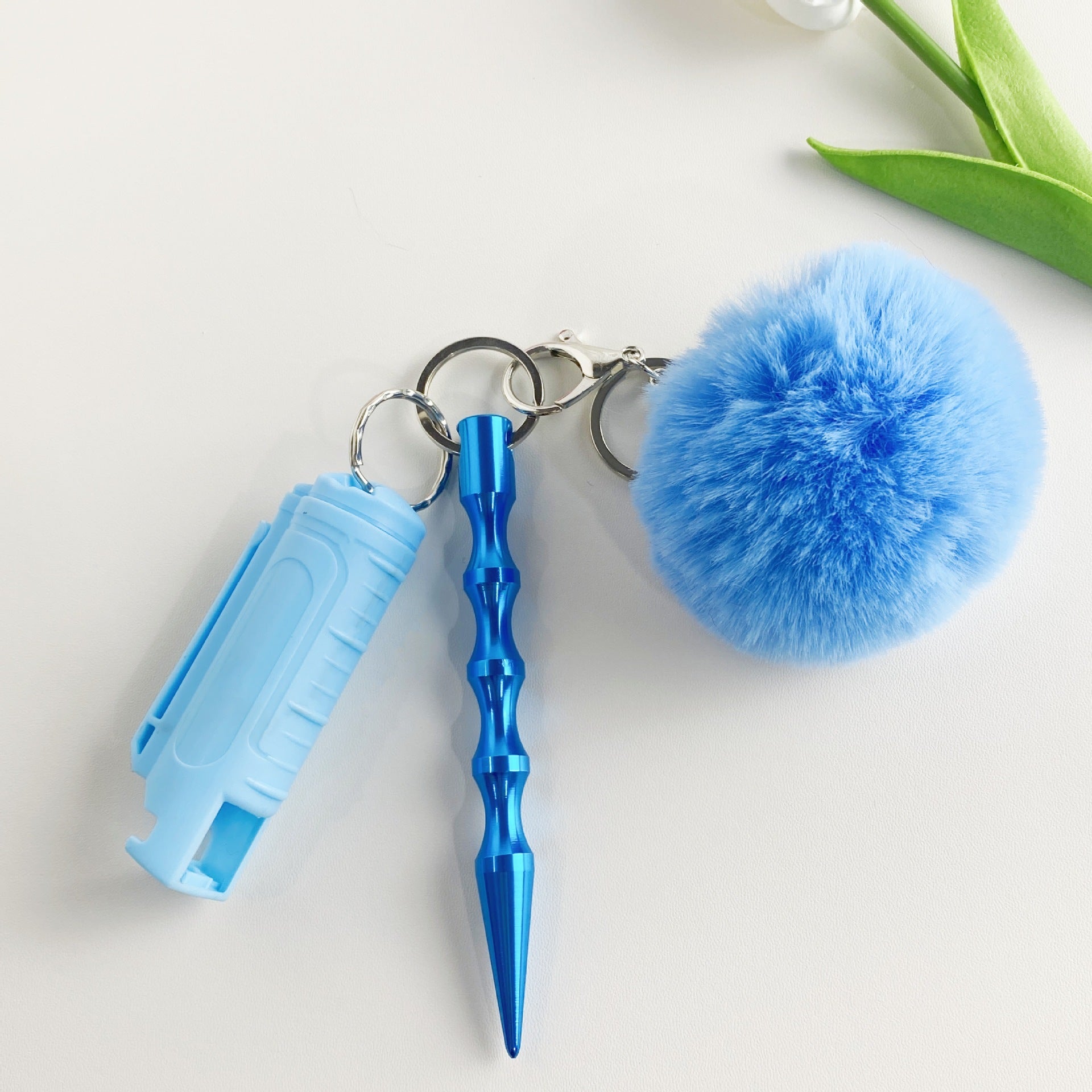 Wholesale Hair Ball Bottle Metal Keychains Set ACC-KC-ZhiYa040