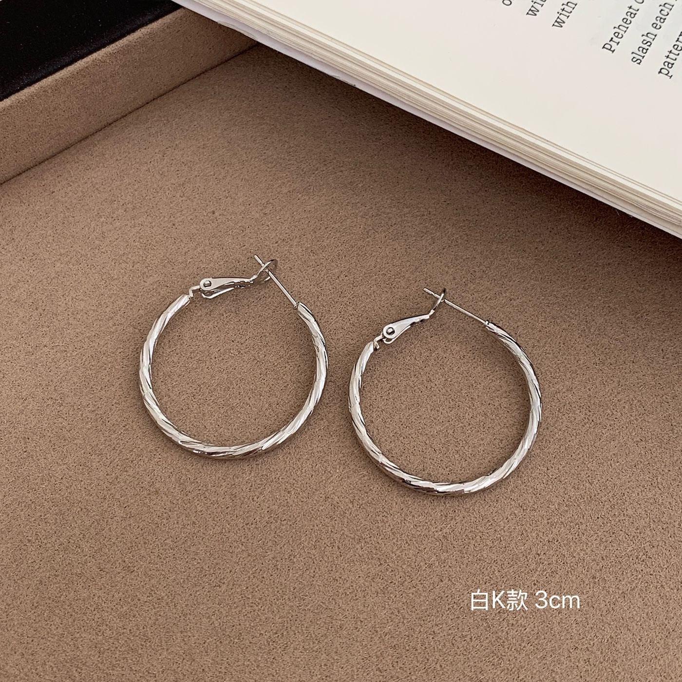 Wholesale Large earrings  suitable silver needle earrings large circle plain earrings