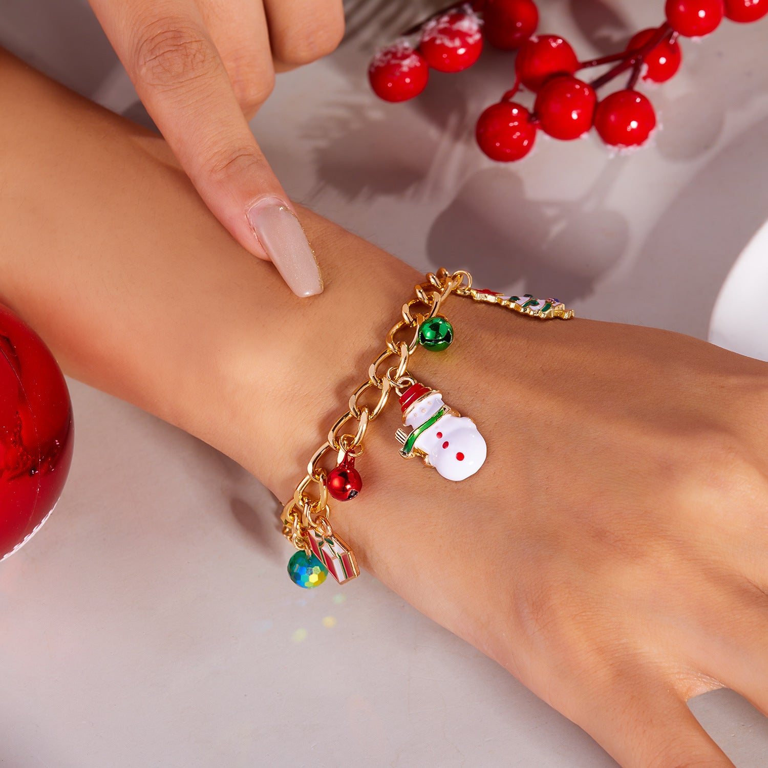 Wholesale Christmas snow  bell wreath bracelet