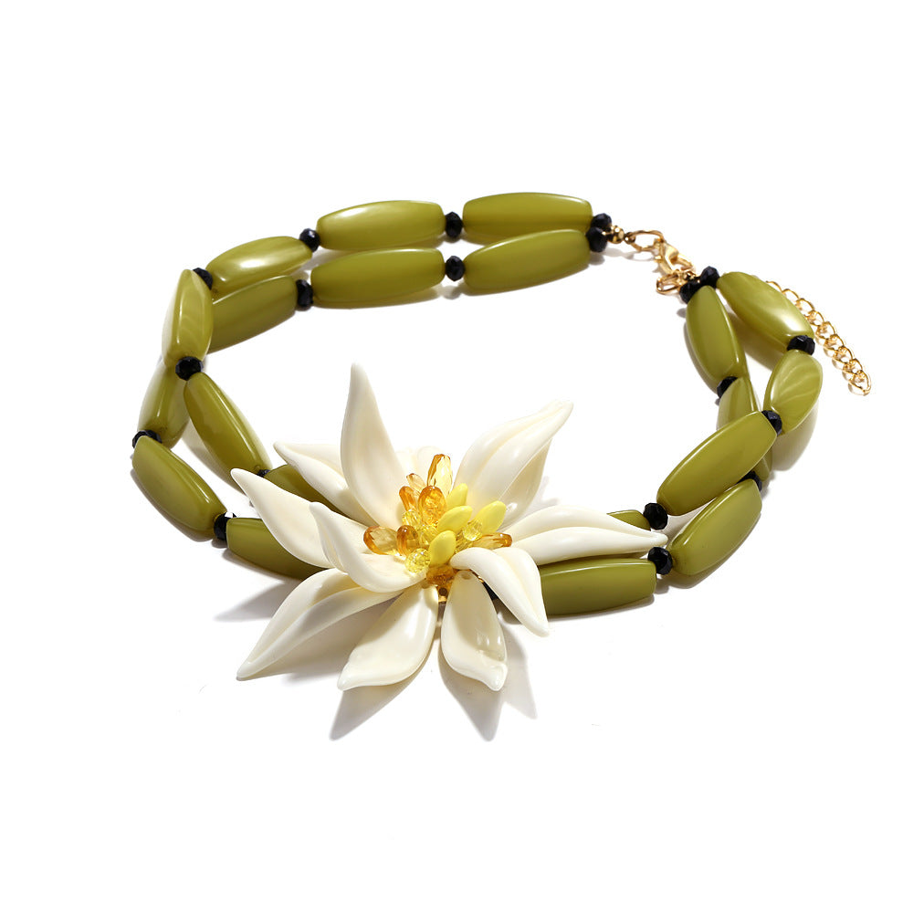 Wholesale  Beaded Three-Dimensional Large Flower Clavicle Chain  Flower Necklace