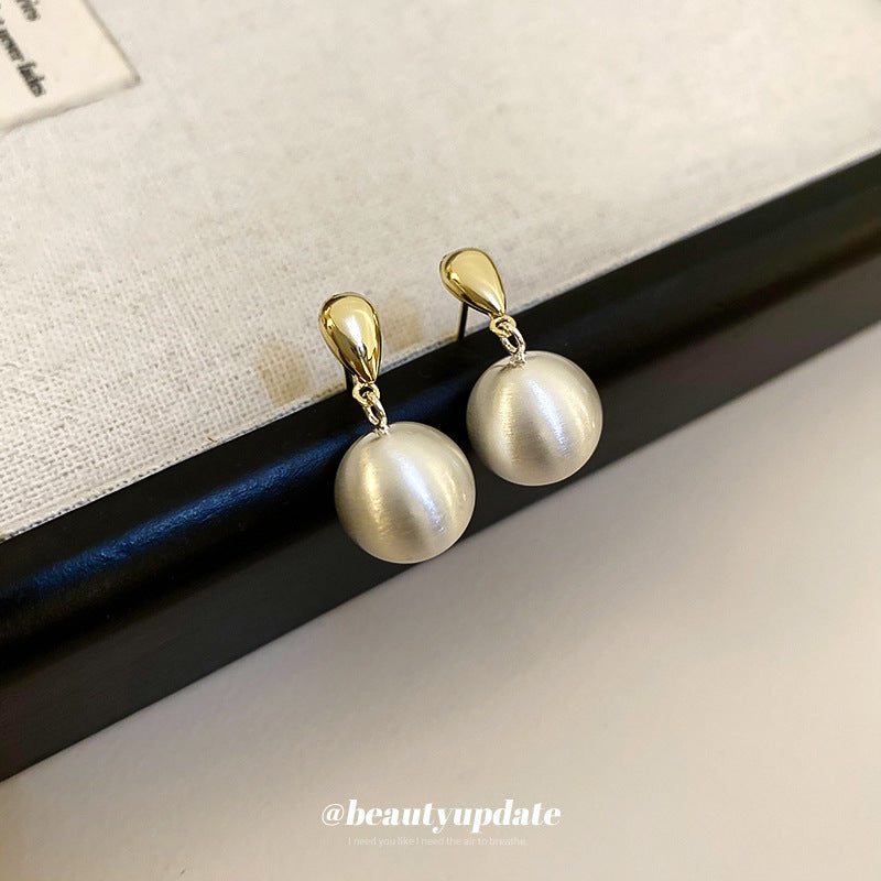 Wholesale Real Gold Plated Silver Needle Metal Ball Earrings