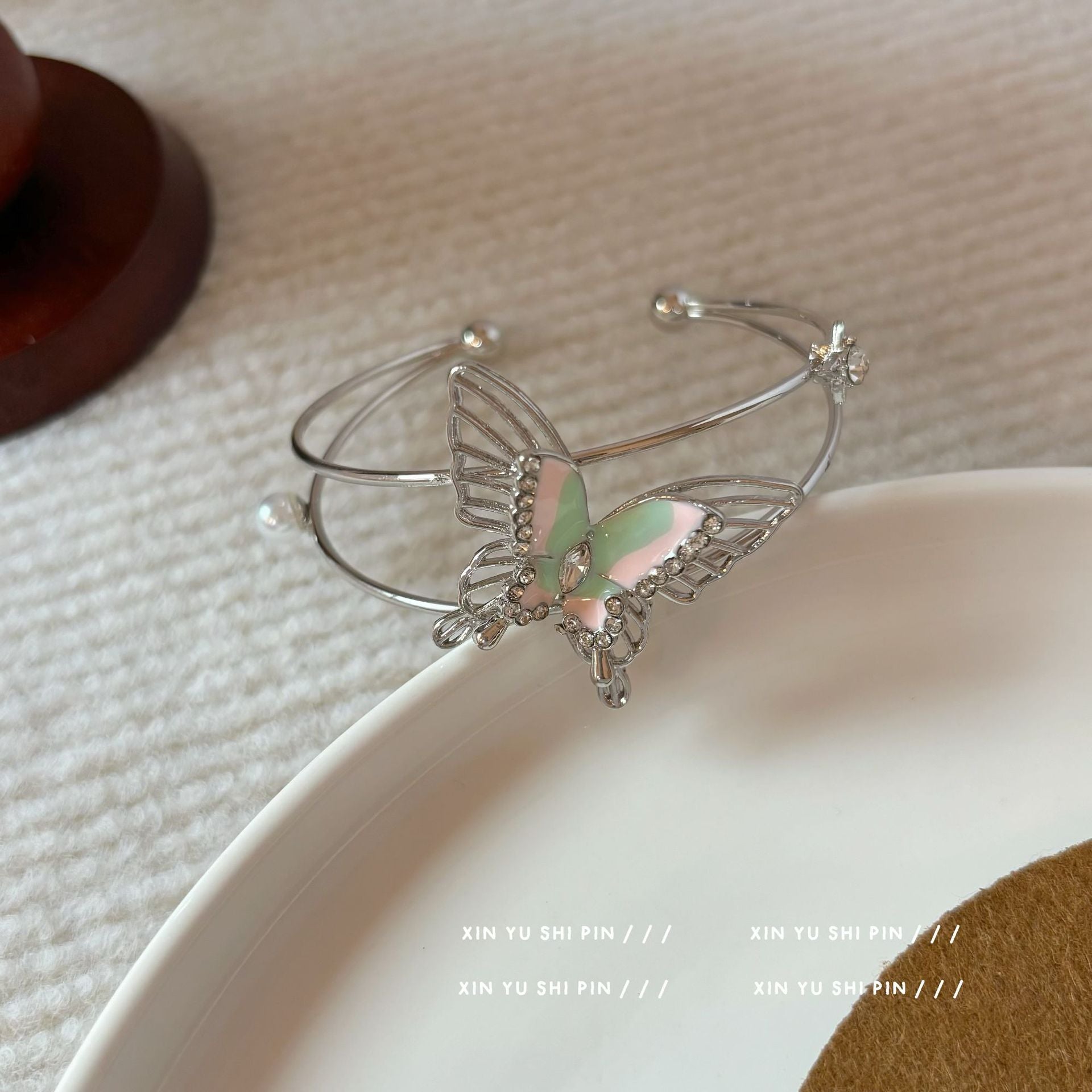 Wholesale Colorful butterfly bracelet