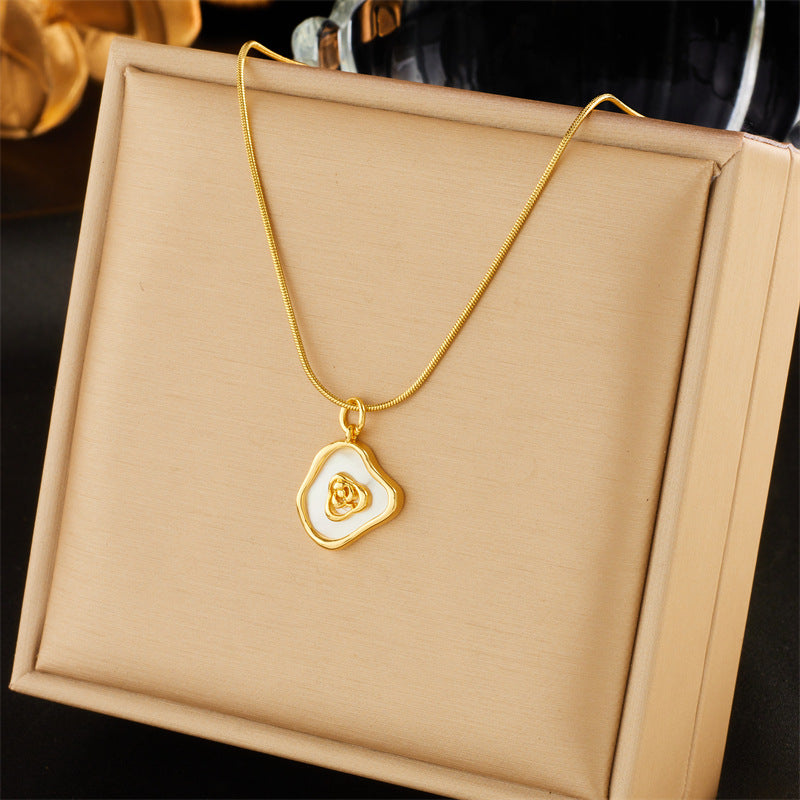 Wholesale Vintage Mother of Pearl Pendant Necklace ACC-NE-QianYue005