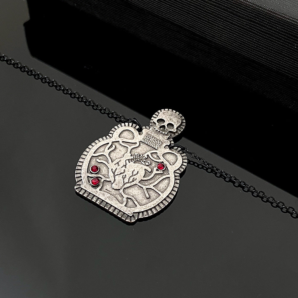 Wholesale Dark Gothic Heart Skull Pendant Necklace Fashion Accessory for Gift Boutique Resale