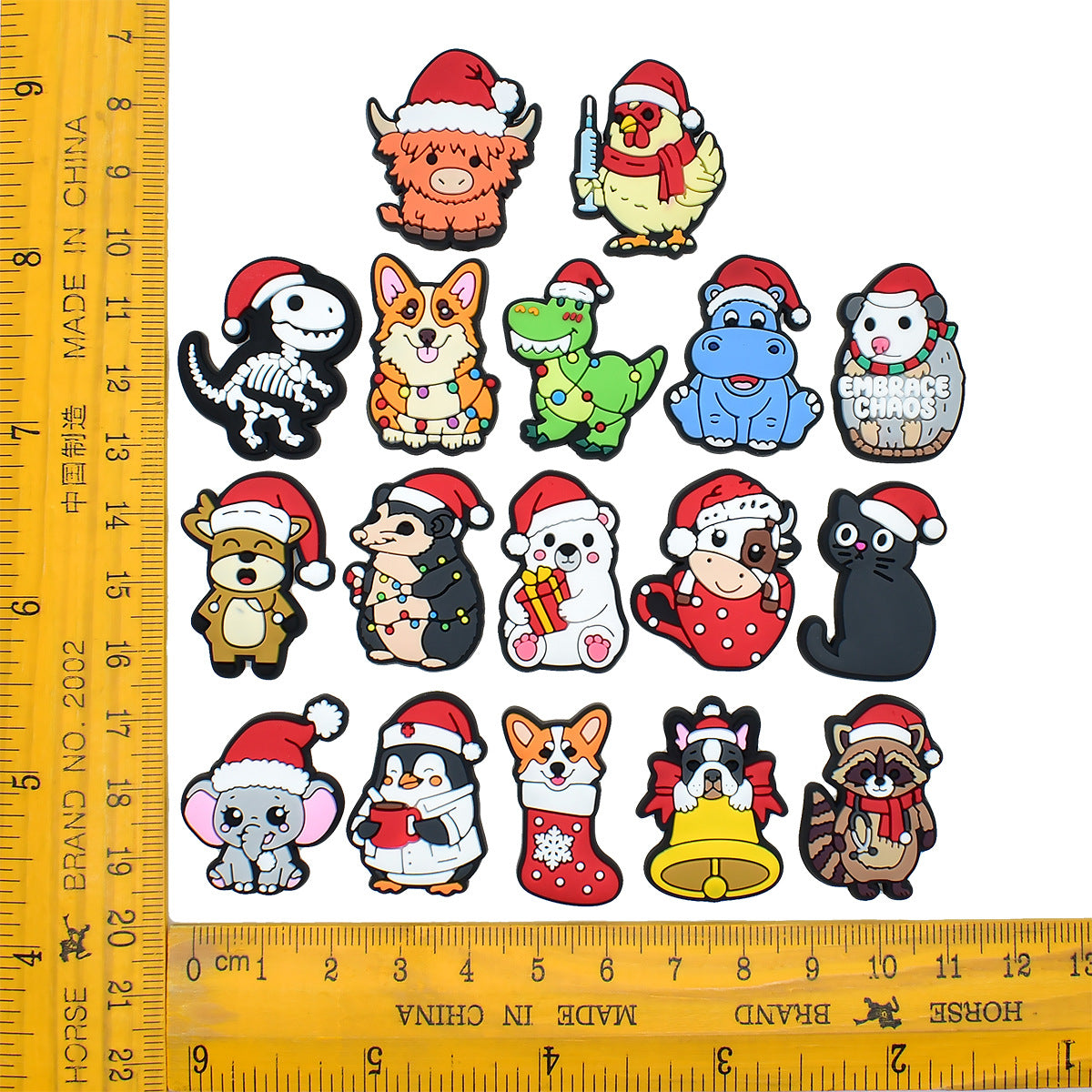 Wholesale  Random 100pcs Christmas animal-themed PVC Soft Rubber Shoe Buckle Decoration
