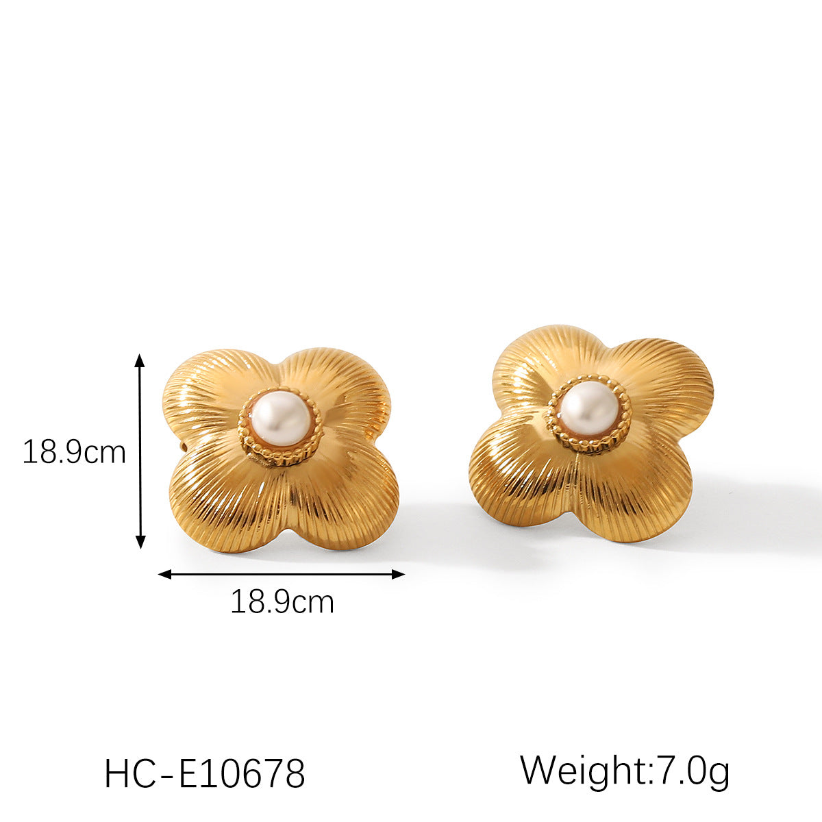 Wholesale  light luxury stainless steel 18K gold inlaid pearl flower-shaped earrings