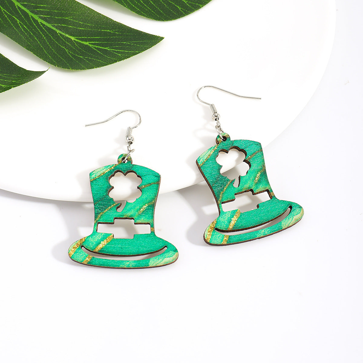Wholesale Wooden St.  Patrick' s Day Shamrock Earrings
