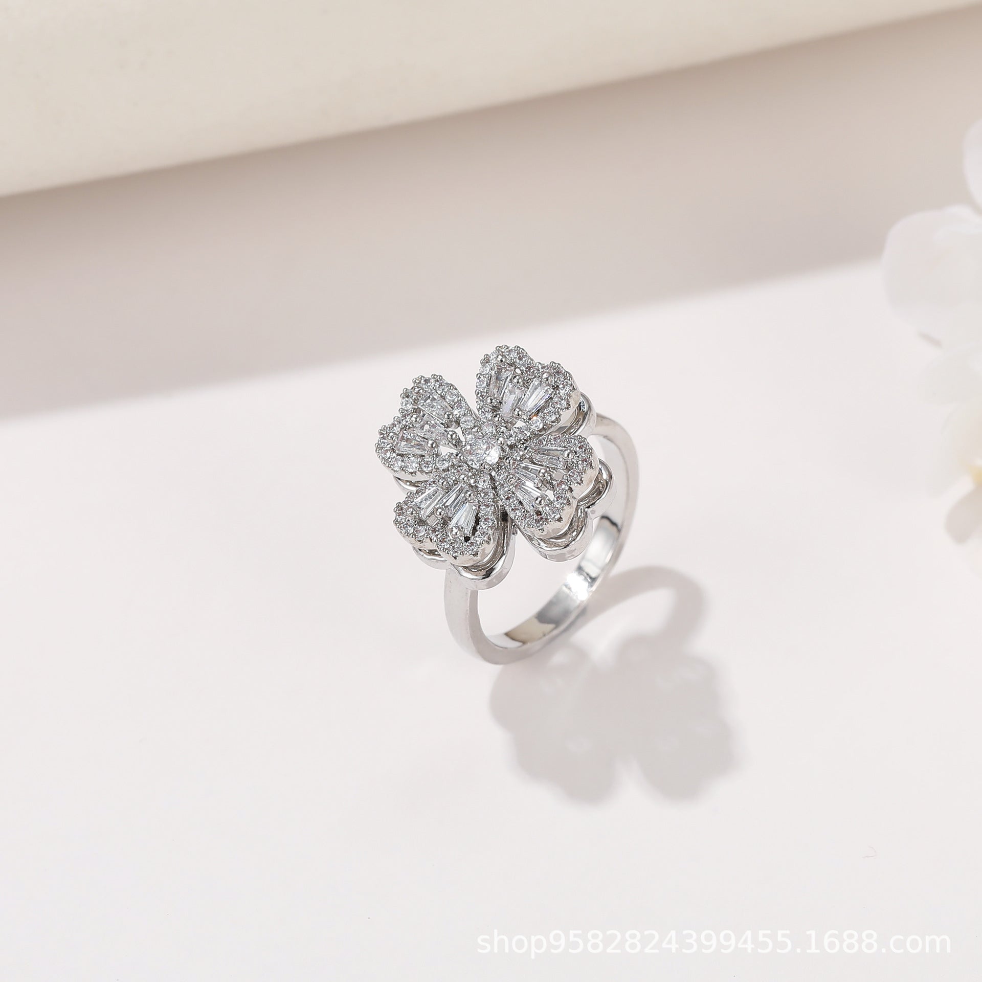 Wholesale 360° Rotating Double-Layer Flower Ring Gold Plated Zircon Fashion Accessory Boutique Gift