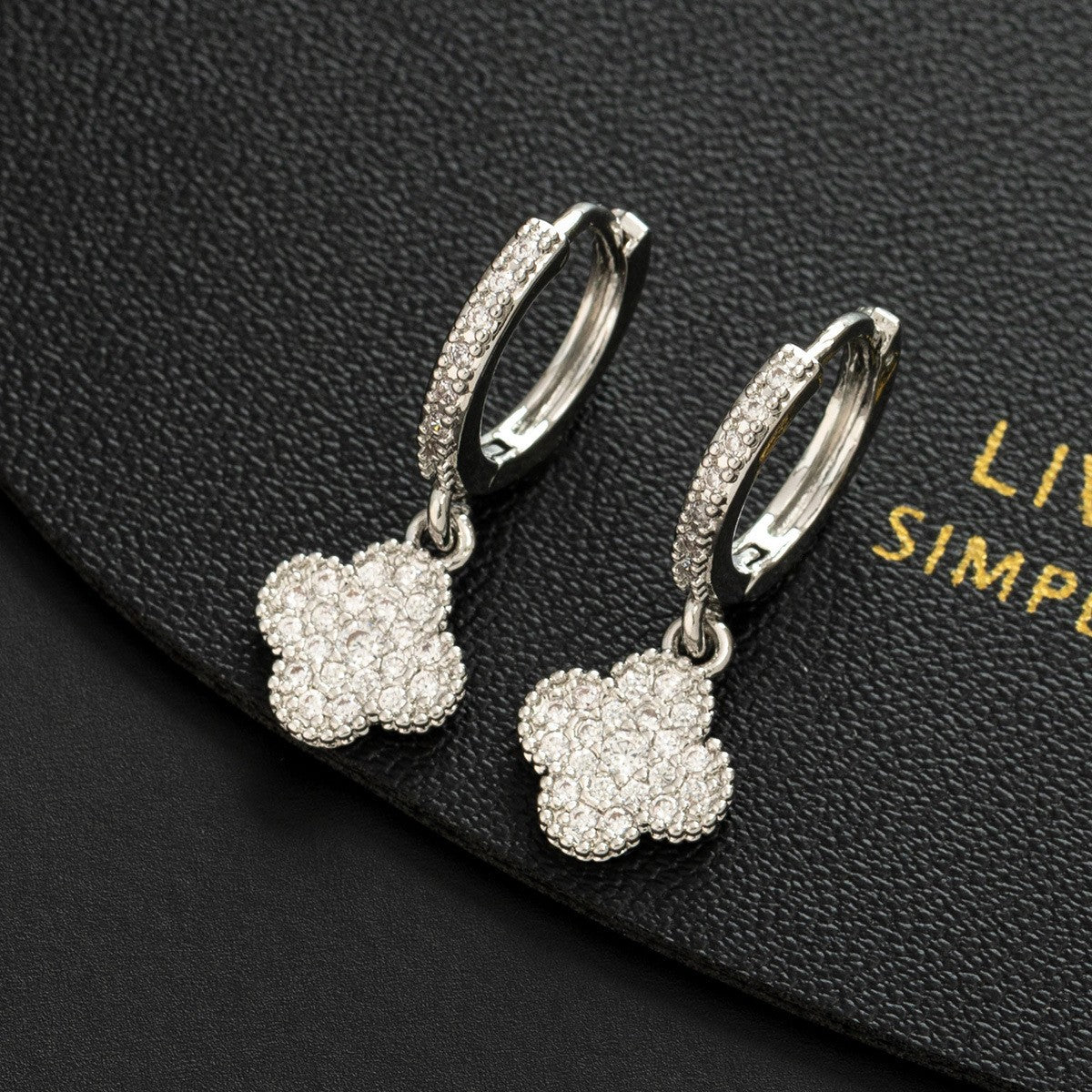 Wholesale Copper Electroplated Four Leaf Clover Flower Earrings For Women Korean Style Rhinestone Minimalist Design Fashion Accessory For Everyday Wear Or Gift