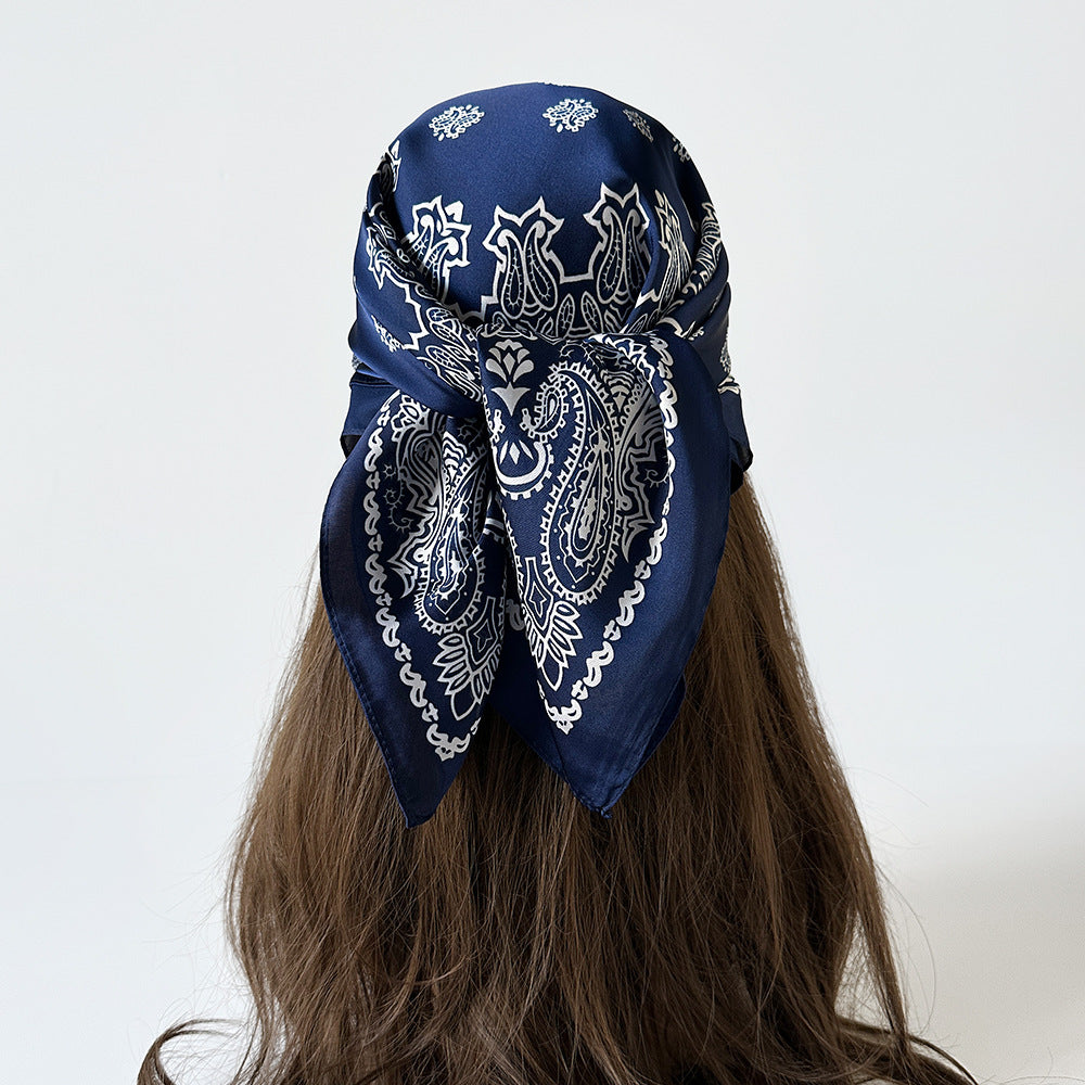 Wholesale Black and White Cashew Flower Silk  Scarf