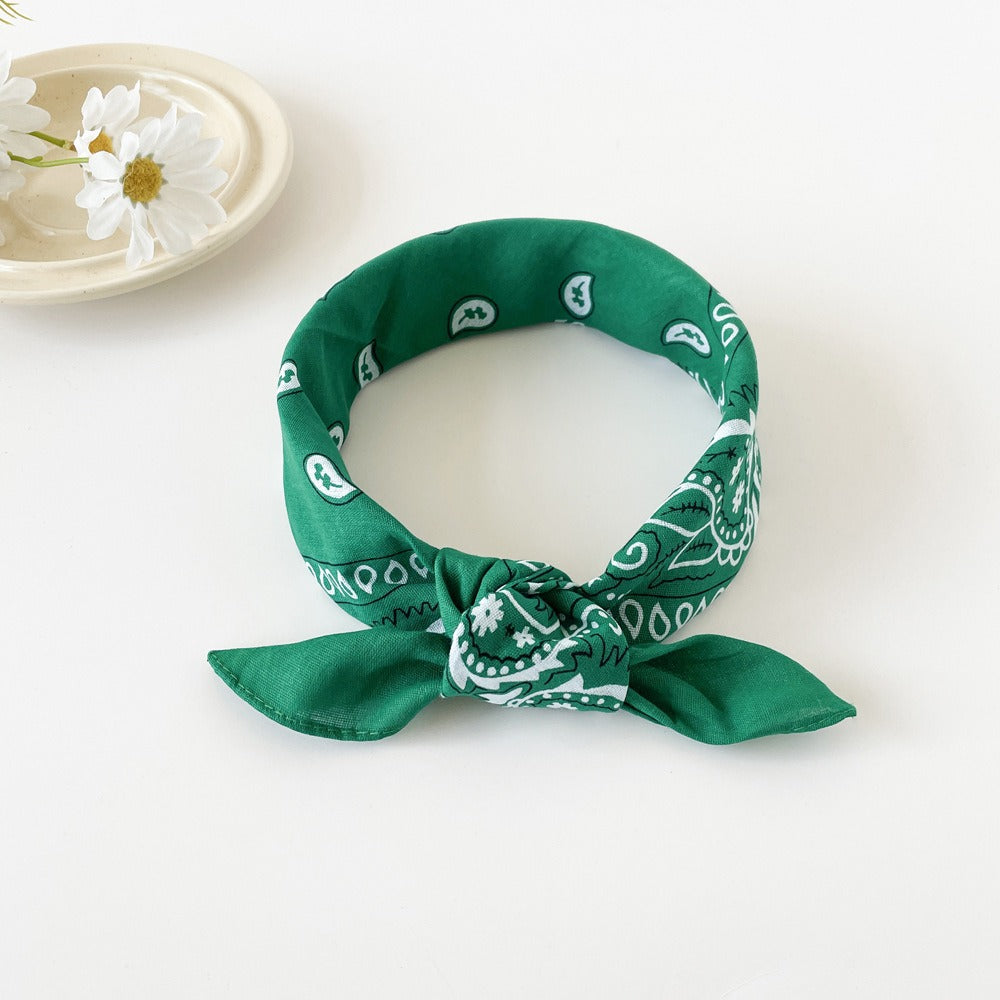 Wholesale cashew flower square silk scarf