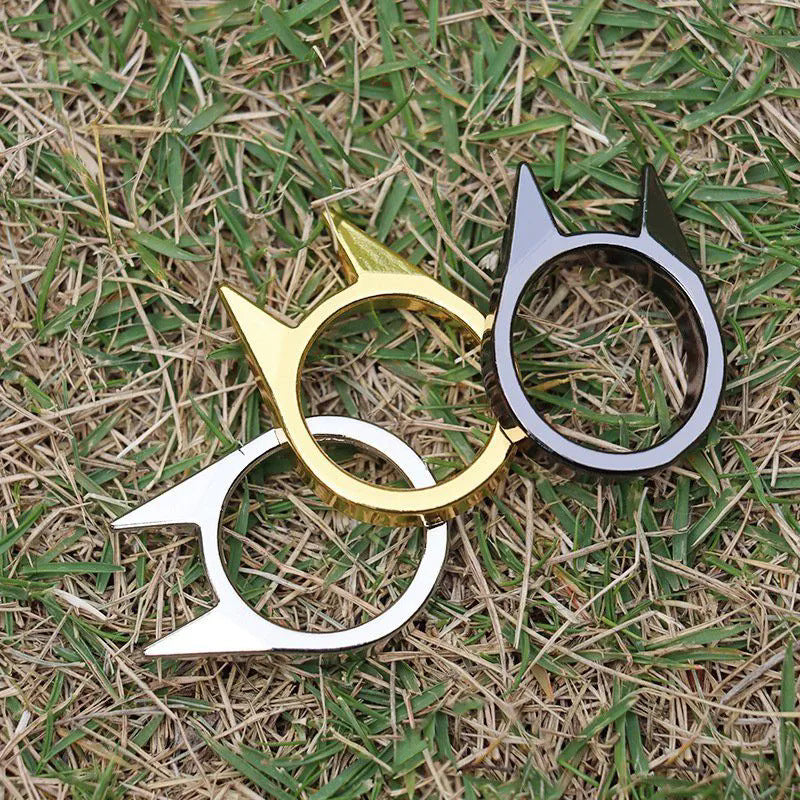 Wholesale Cat Ear Self Defense Ring With Window Breaker Gold Zinc Alloy Fashion Accessory For Women Men Boutique Gift