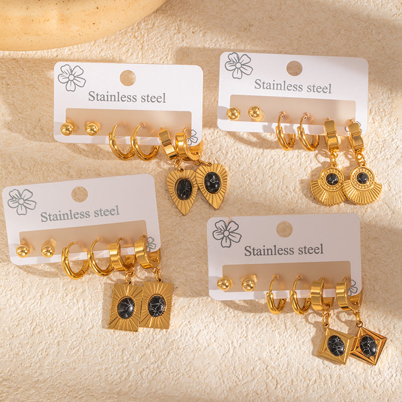 Wholesale Vintage Stainless Steel Earrings with Turquoise Rhinestones Fashion Accessory