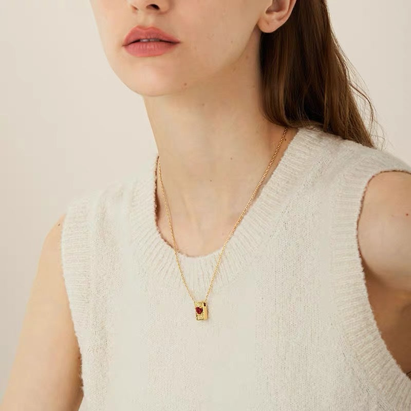 Wholesale  Love Necklace Light Luxury Niche 18K Gold Plating Pendant Collarbone Chain