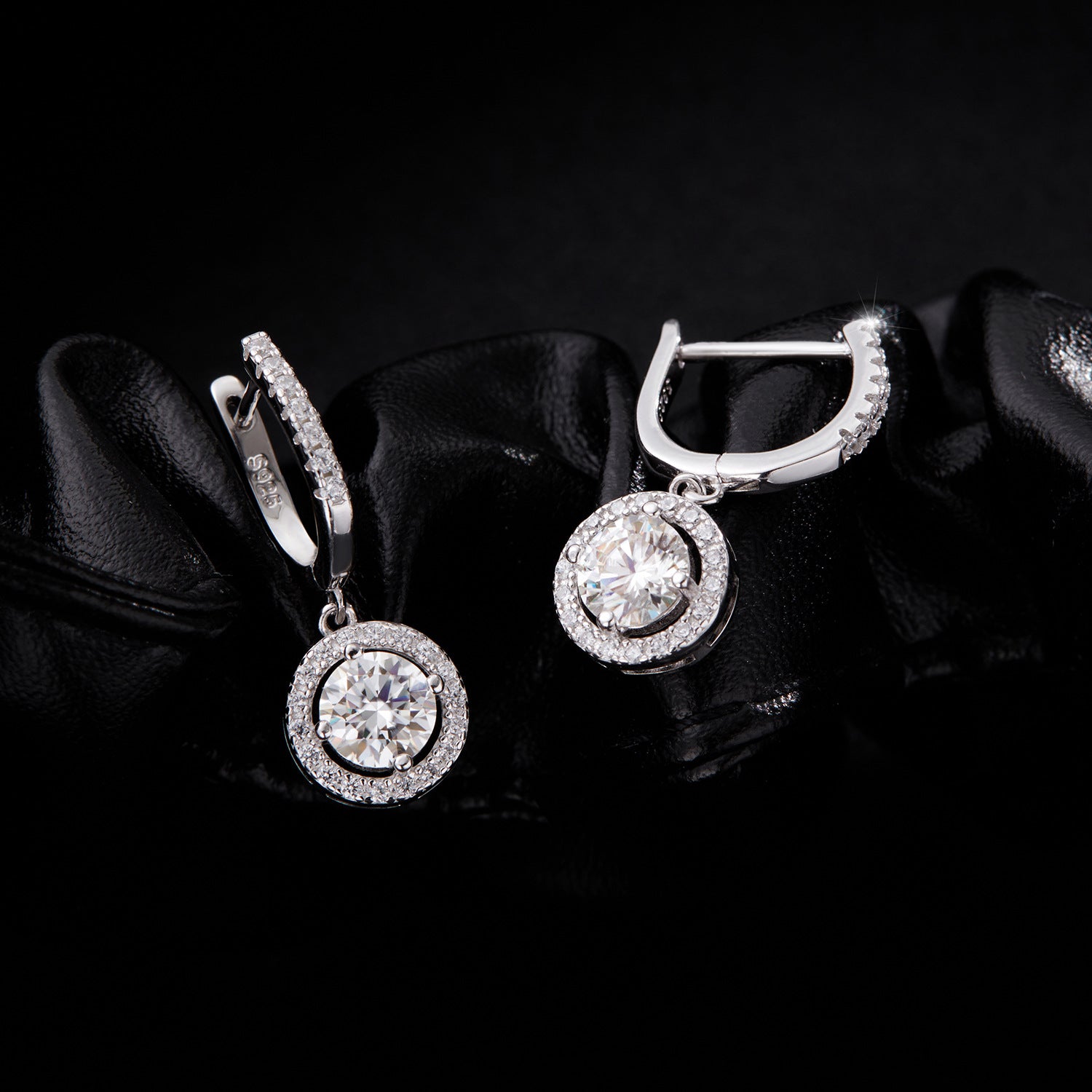 Wholesale  80 karat earrings s925 silver all-match  bright dazzling full circle flash diamond  earrings