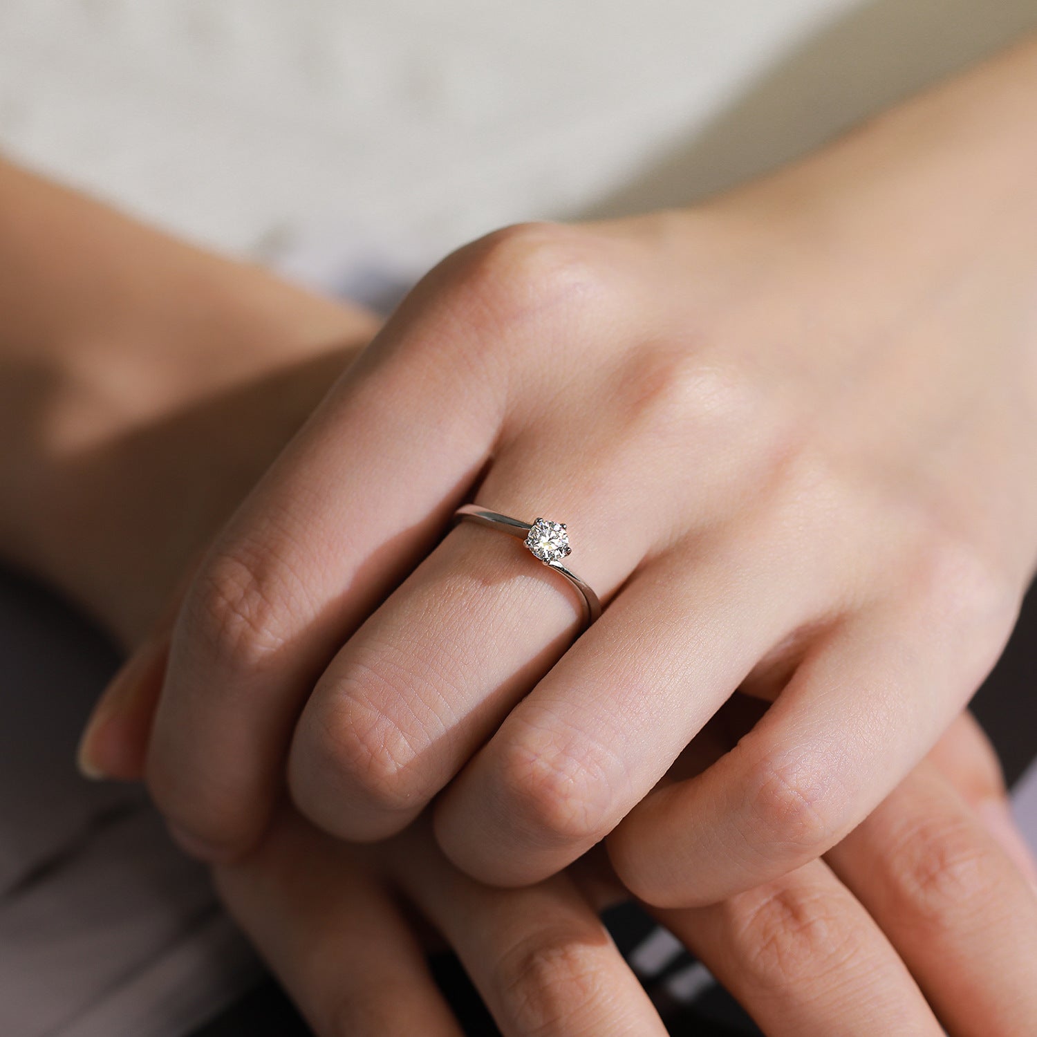 Wholesale S925 sterling silver elegant six-pointed star simulation diamond ring