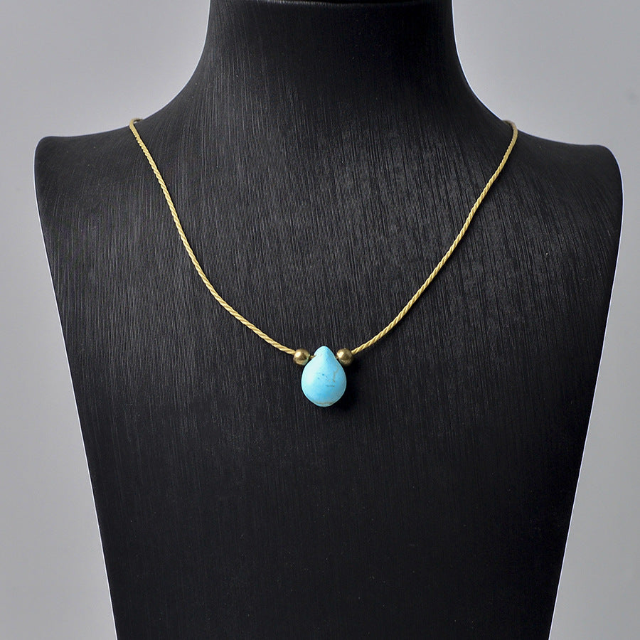 Wholesale Zinc Alloy Turquoise Pendant Necklace Bohemian Style Fashion Accessory for Women