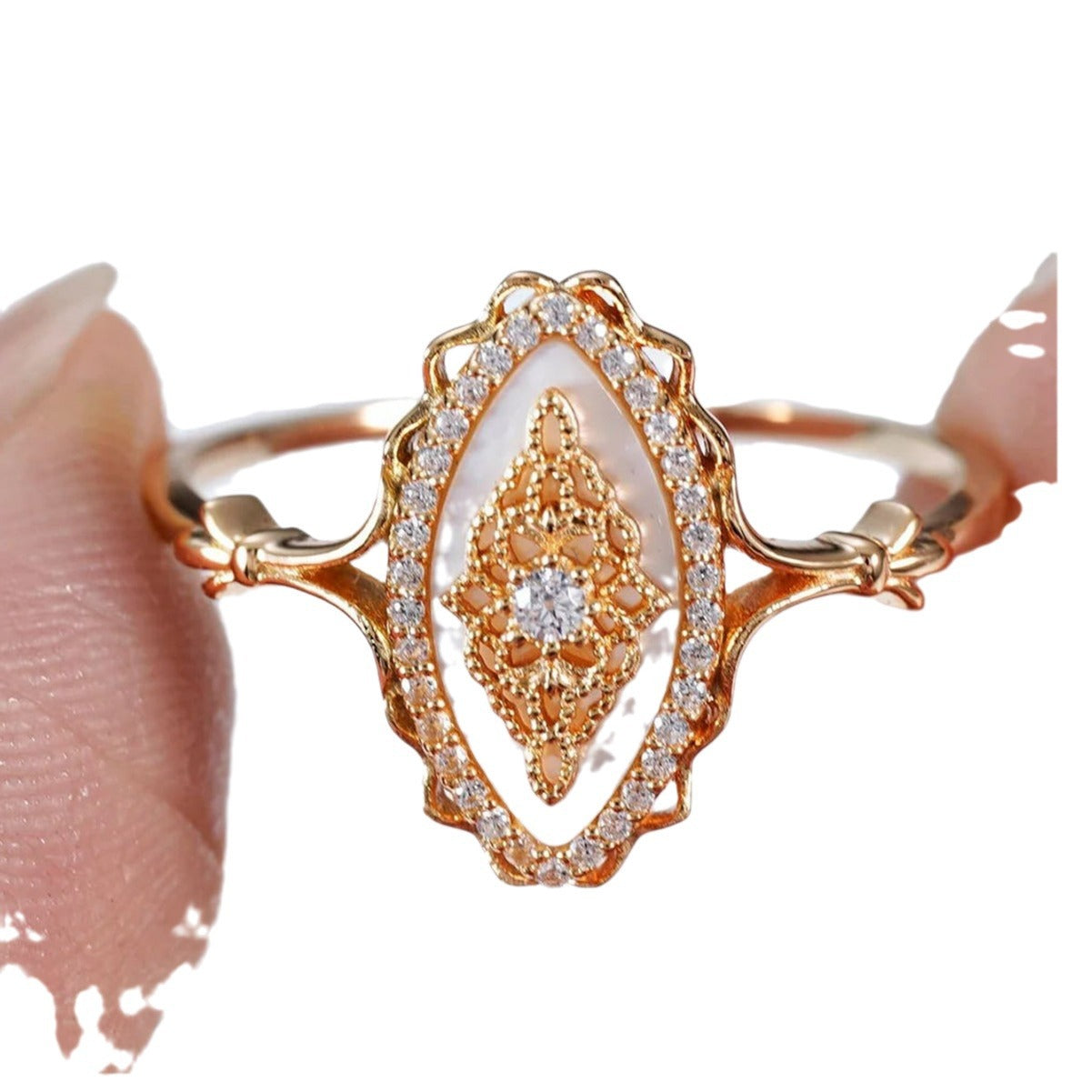 Wholesale Copper Electroplated Gold White Diamond Ring - Fashion Accessory for Resale