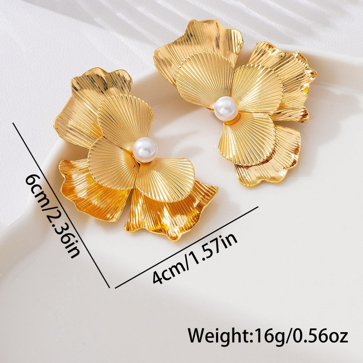 Wholesale Vintage Flower Pearl Ginkgo Leaf Earrings Gold Electroplated Iron Alloy Party Wear Fashion Accessory