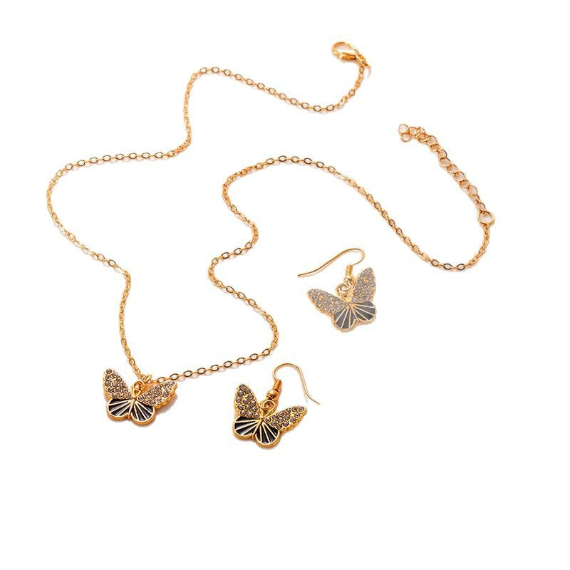Wholesale Love Butterfly Clavicle Chain Ear Hook  Necklace