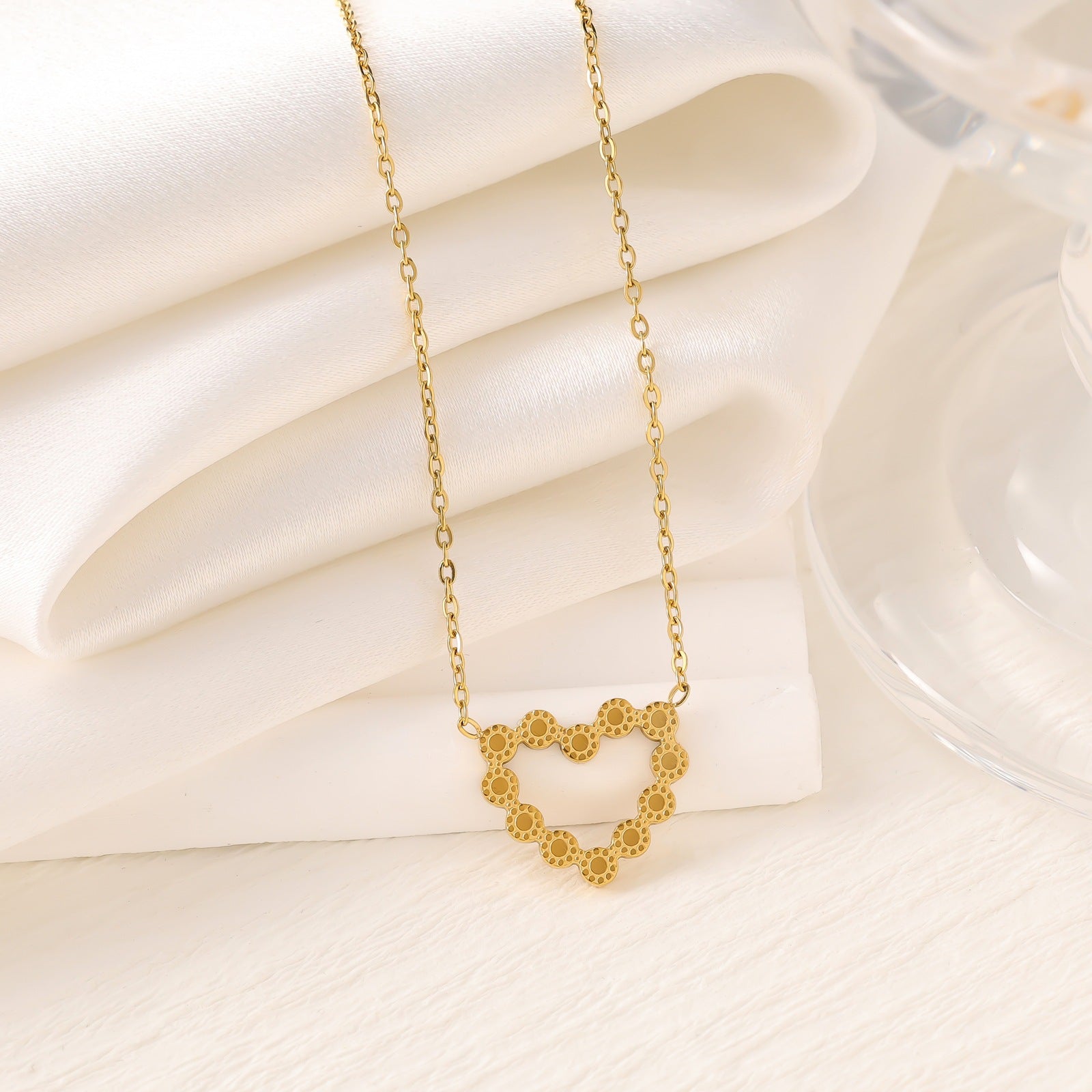 Wholesale Titanium steel cross heart necklace