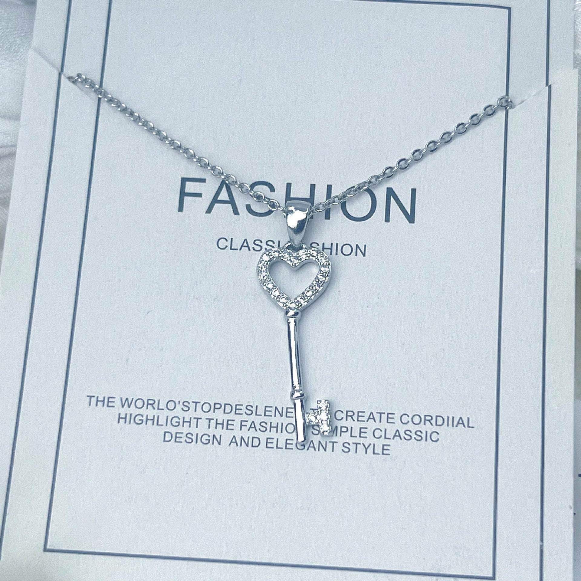 Wholesale Chic Heart Shaped Key Collarbone Necklace Gold Tone Rhinestone Pendant Jewelry For Women Gift