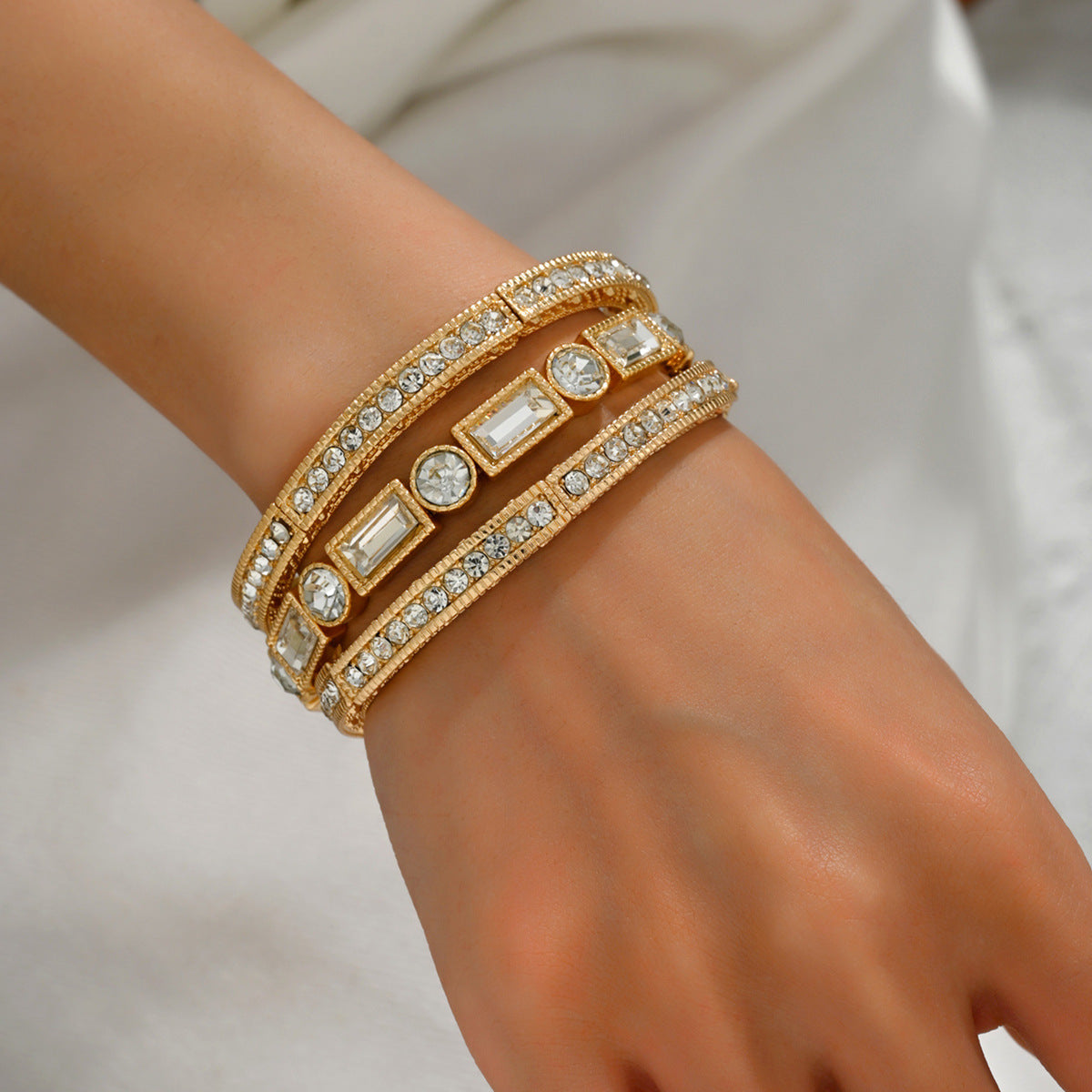 Wholesale  fashion gem inlaid bracelet