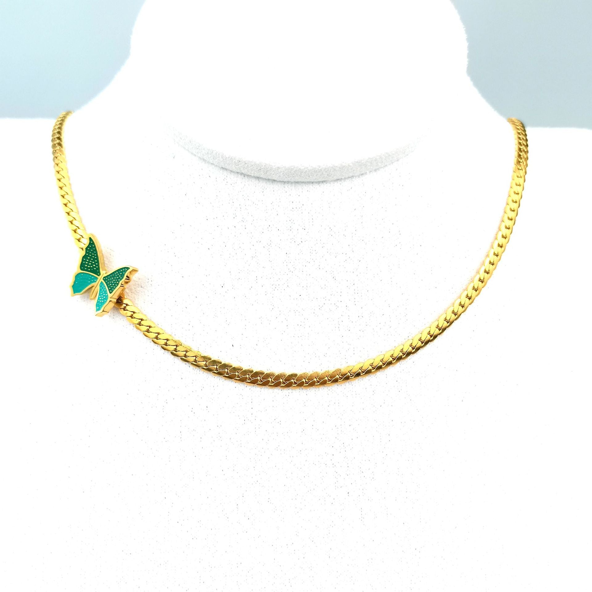 Wholesale Green Butterfly Necklace Titanium Steel Electroplated 18k Gold Necklaces ACC-NE-GuDi009