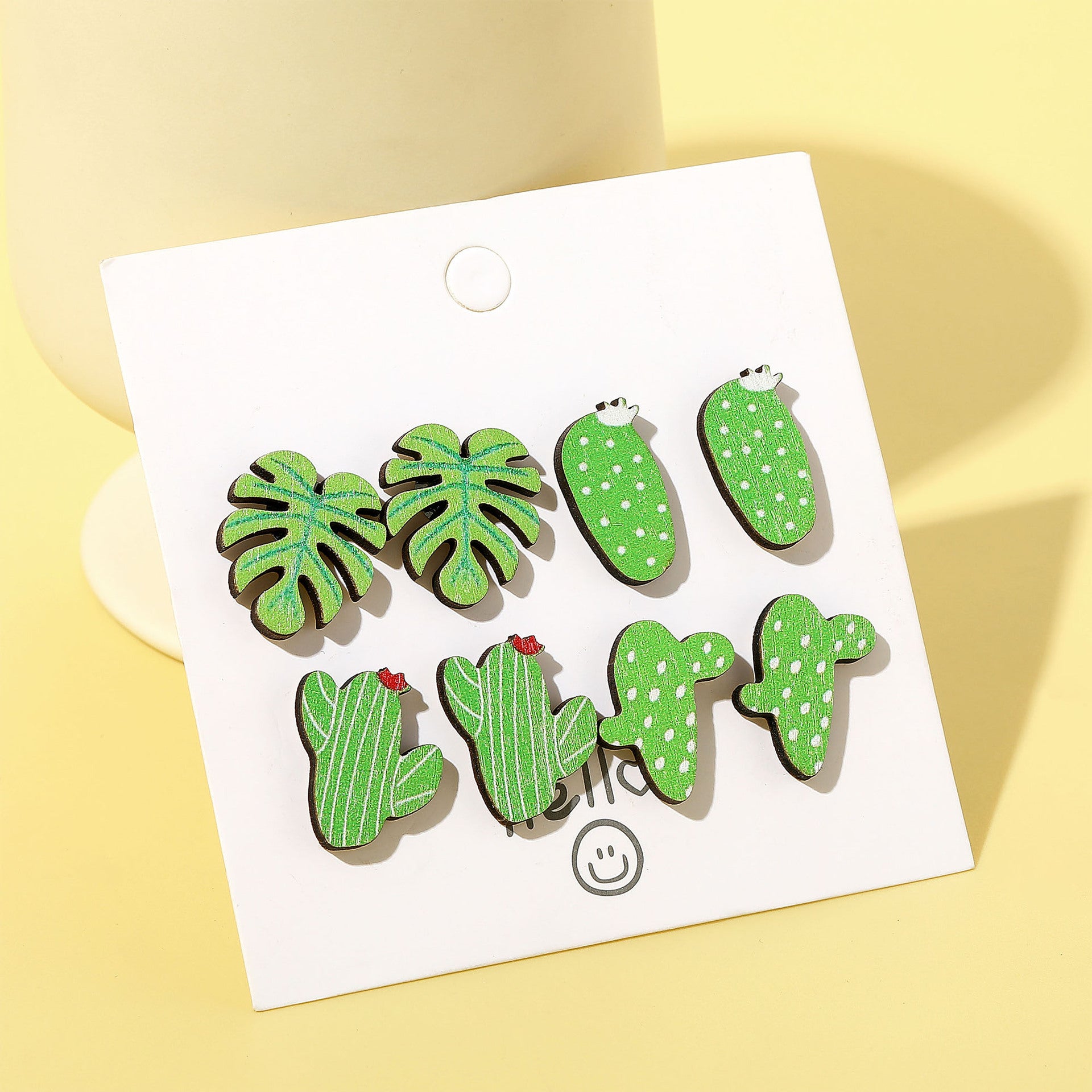 Wholesale  color exaggerated cartoon green leaves acrylic long earrings accessories