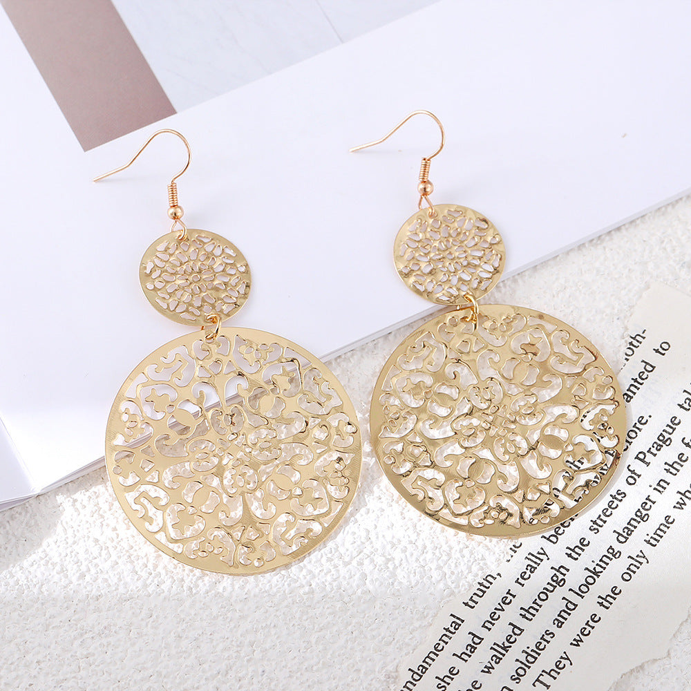 Wholesale Retro Hollow Out Gold Tone Round Metal Disc Earrings Chic Carved Jewelry Accessory