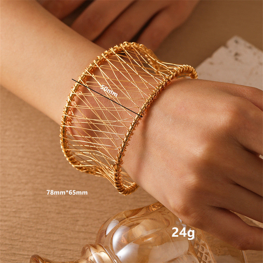 Wholesale Retro Luxury Bracelet 18k Gold Plated Bracelet Titanium Steel Bracelets ACC-BT-TaiYu004