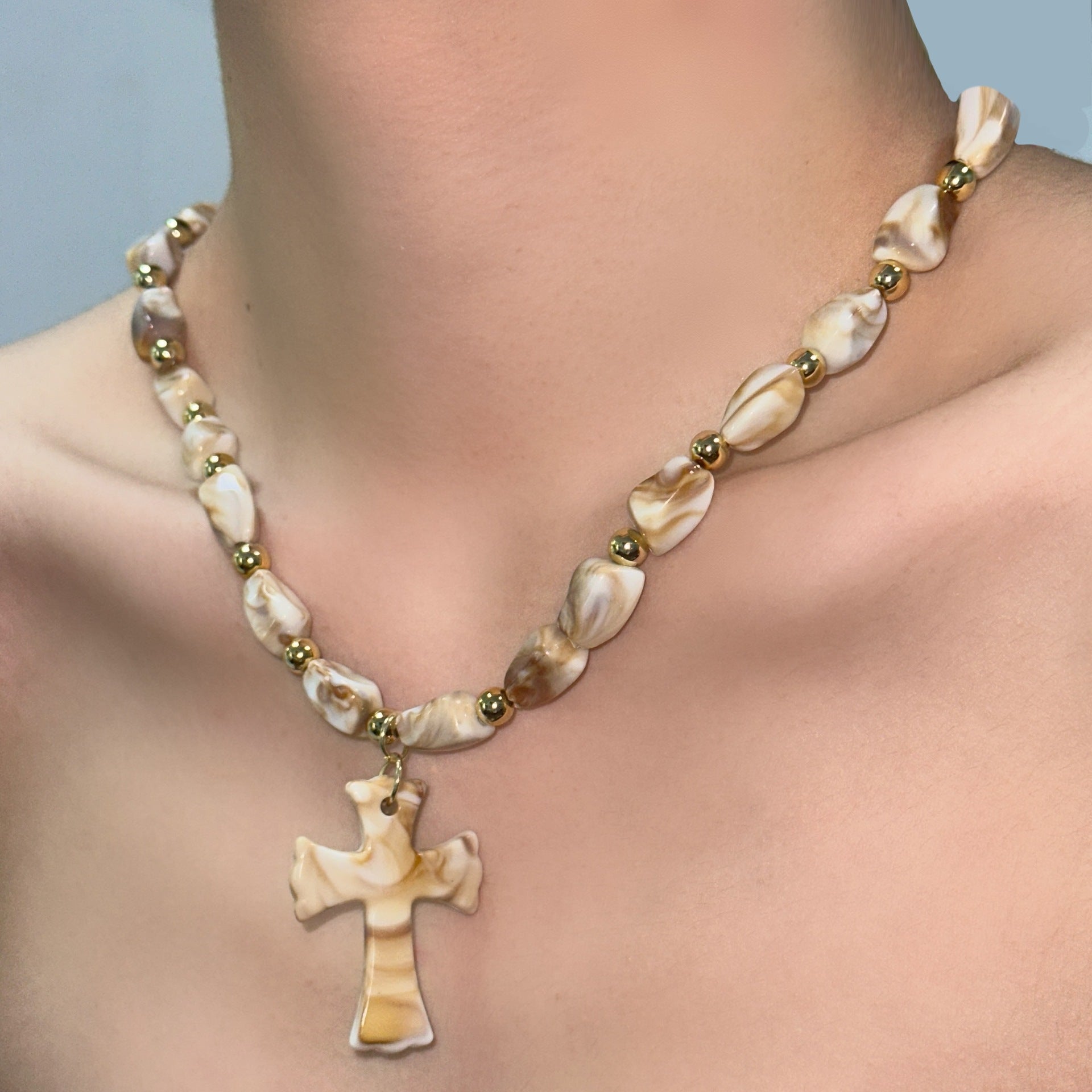 Wholesale Alloy Cross Pendant Necklace