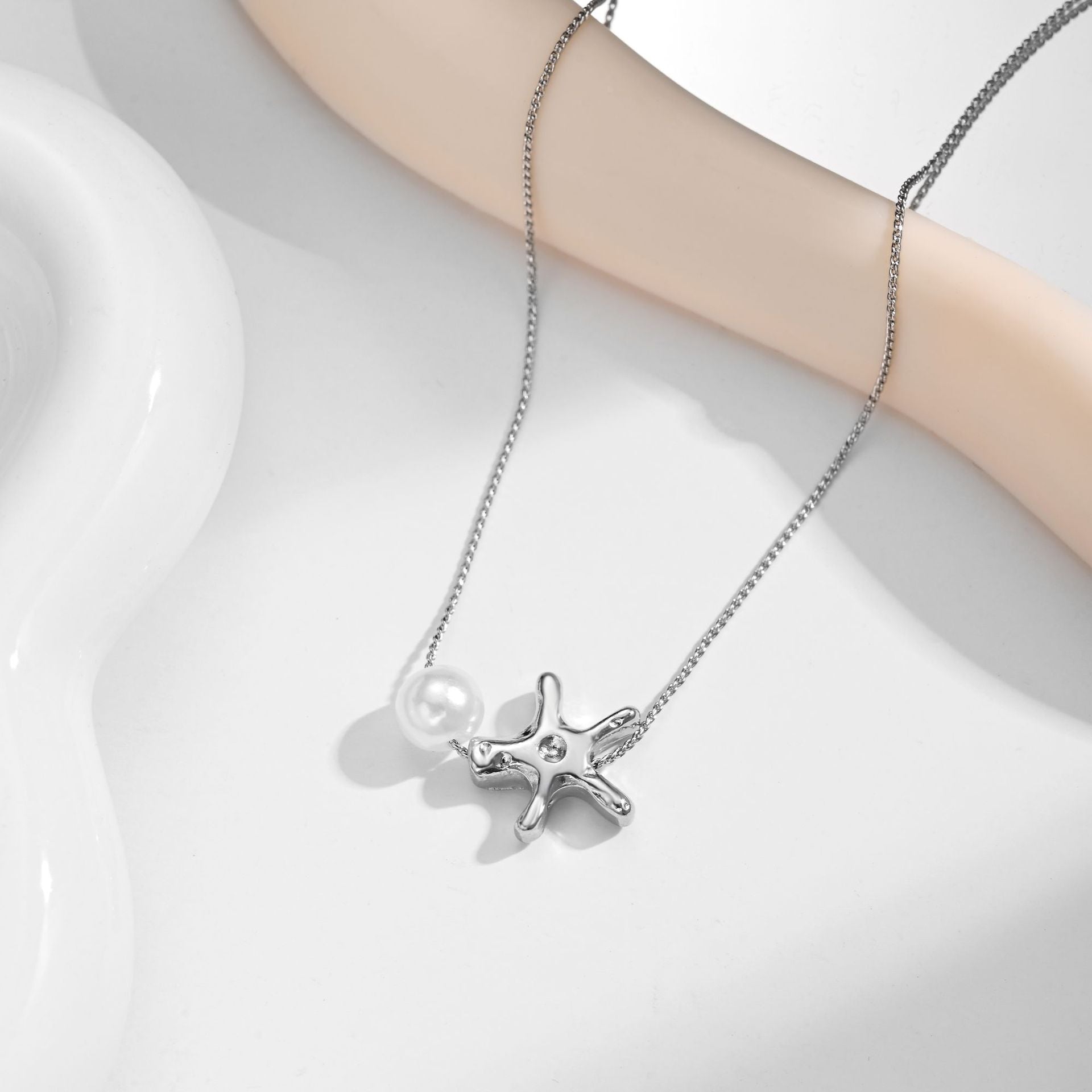 Wholesale Personalized Starfish Pearl Necklace