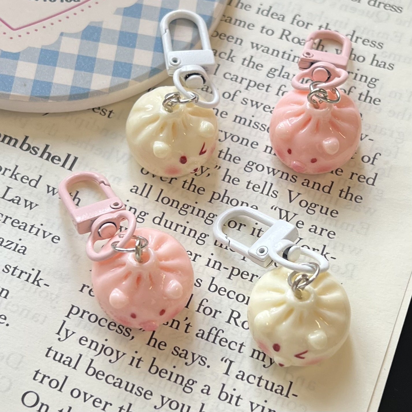 Wholesale Cartoon cute keychain