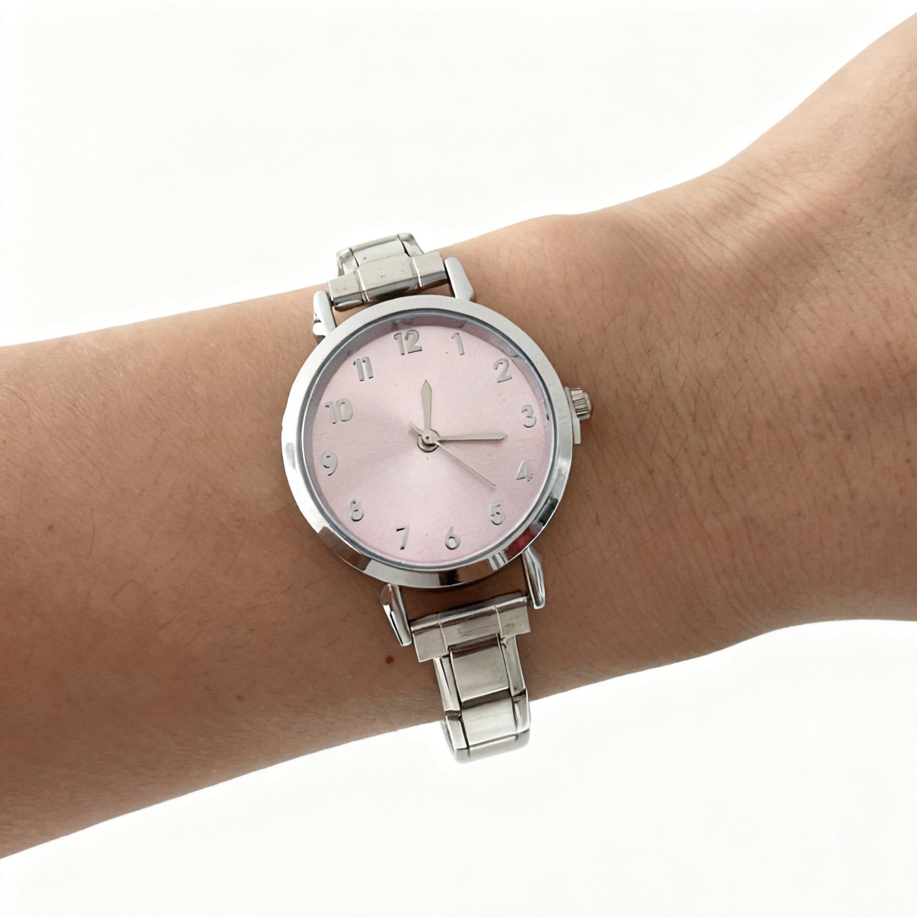 Wholesale  elegant steel strap wristwatch